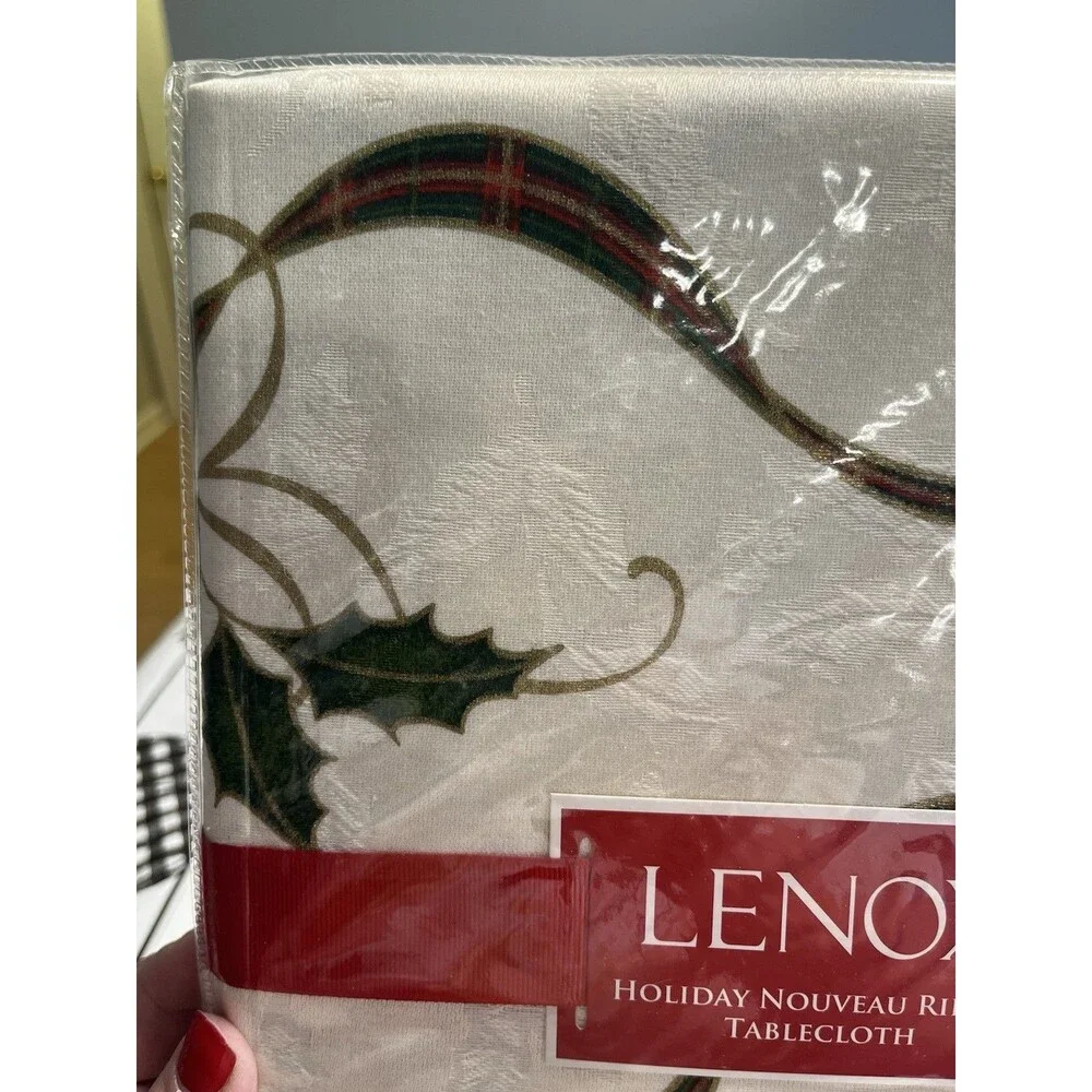 Lenox Holiday Nouveau Plaid Ribbon 52x70” Tablecloth NEW